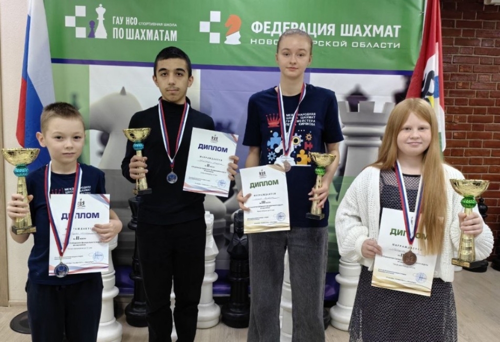 12 медалей на первенстве Сибири!